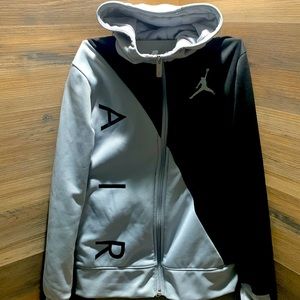 Jordan Air Therma Fit zipper Sweatshirt Boys 10-12 (M)